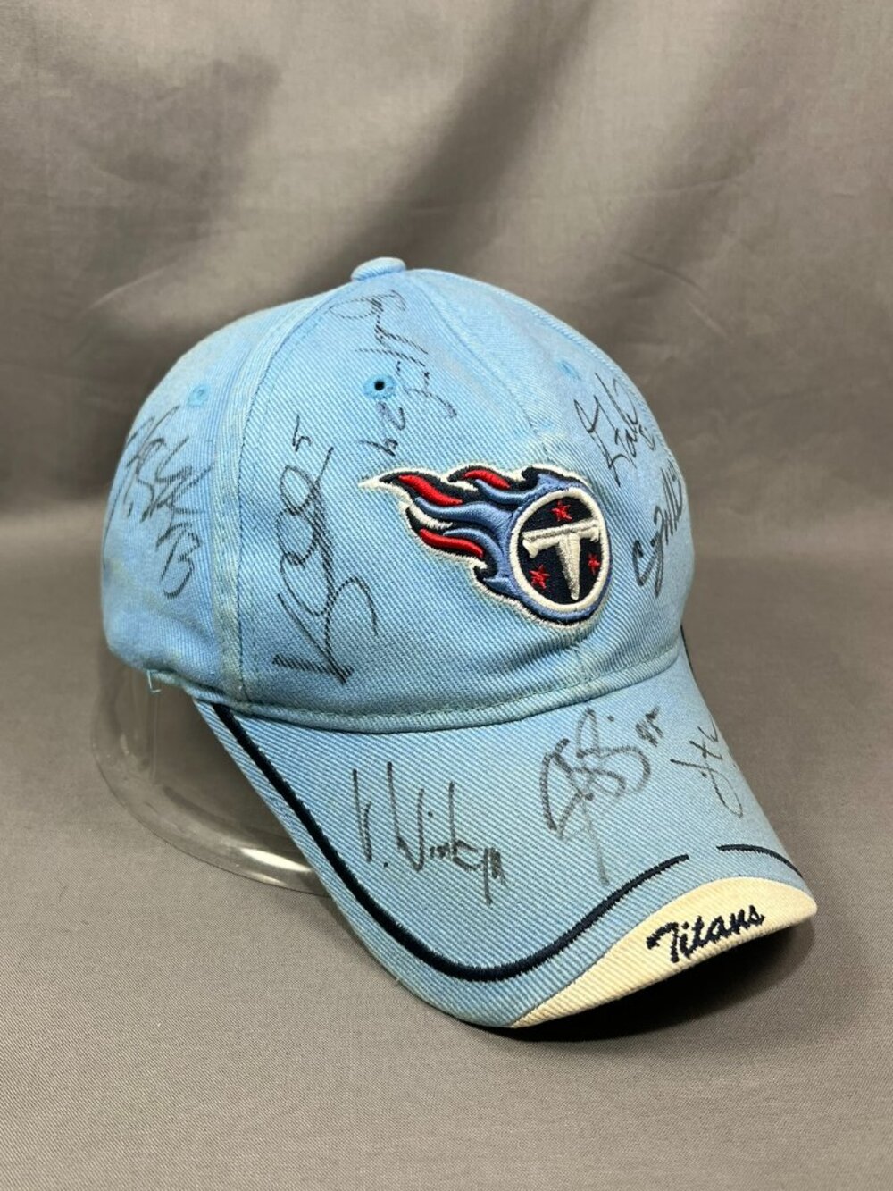 Reebok Tennessee Titans Autographed Baseball Cap Blue NFL OSFA Strapback Hat